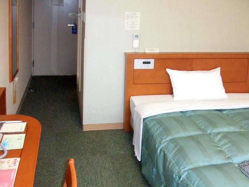 Hotel Route-Inn Fukaya Ekimae Exteriér fotografie